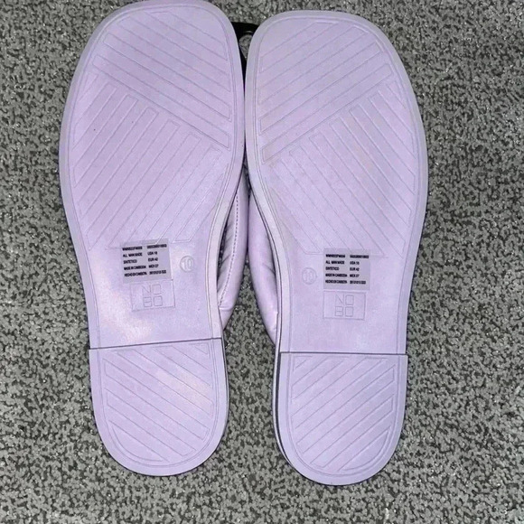 No Boundaries flip Flops Size 10 Light Purple NWT - Picture 2 of 2